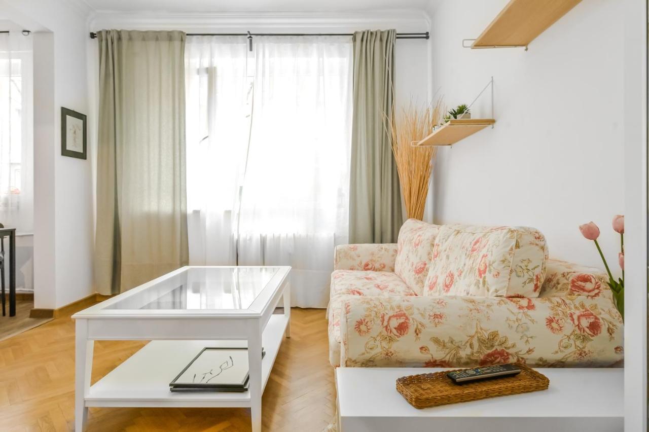 Floral Studio Retreat In Sofia City Center By Flat Mаnager Экстерьер фото